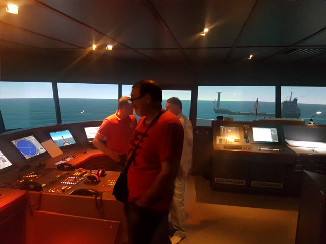 Crew training in the ship handling simulator at the University Emden/Leer